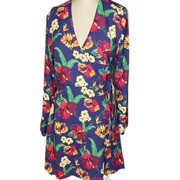 Shinesty Hawaii 6-9 Wrap Dress - Picture 4 of 8